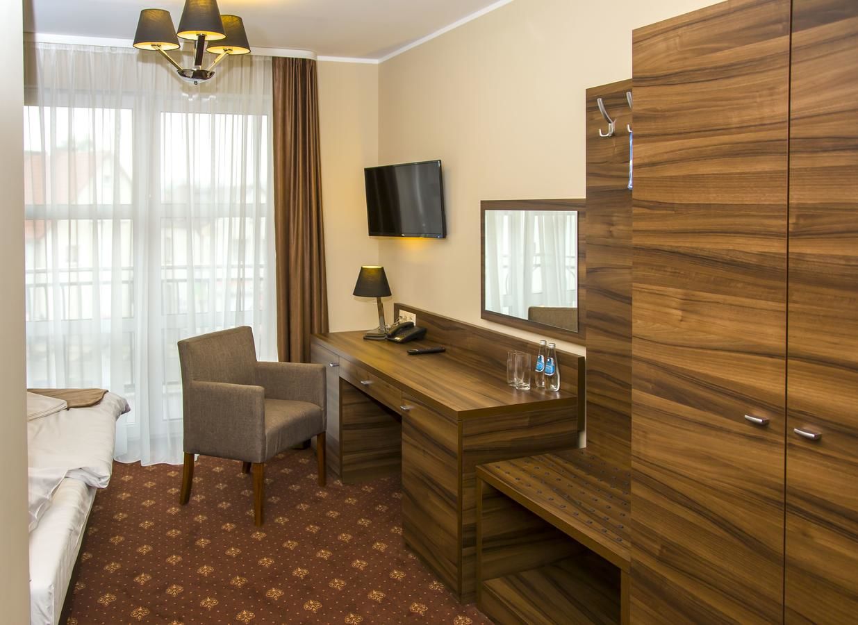 Отель Hotel Morze Устка-18